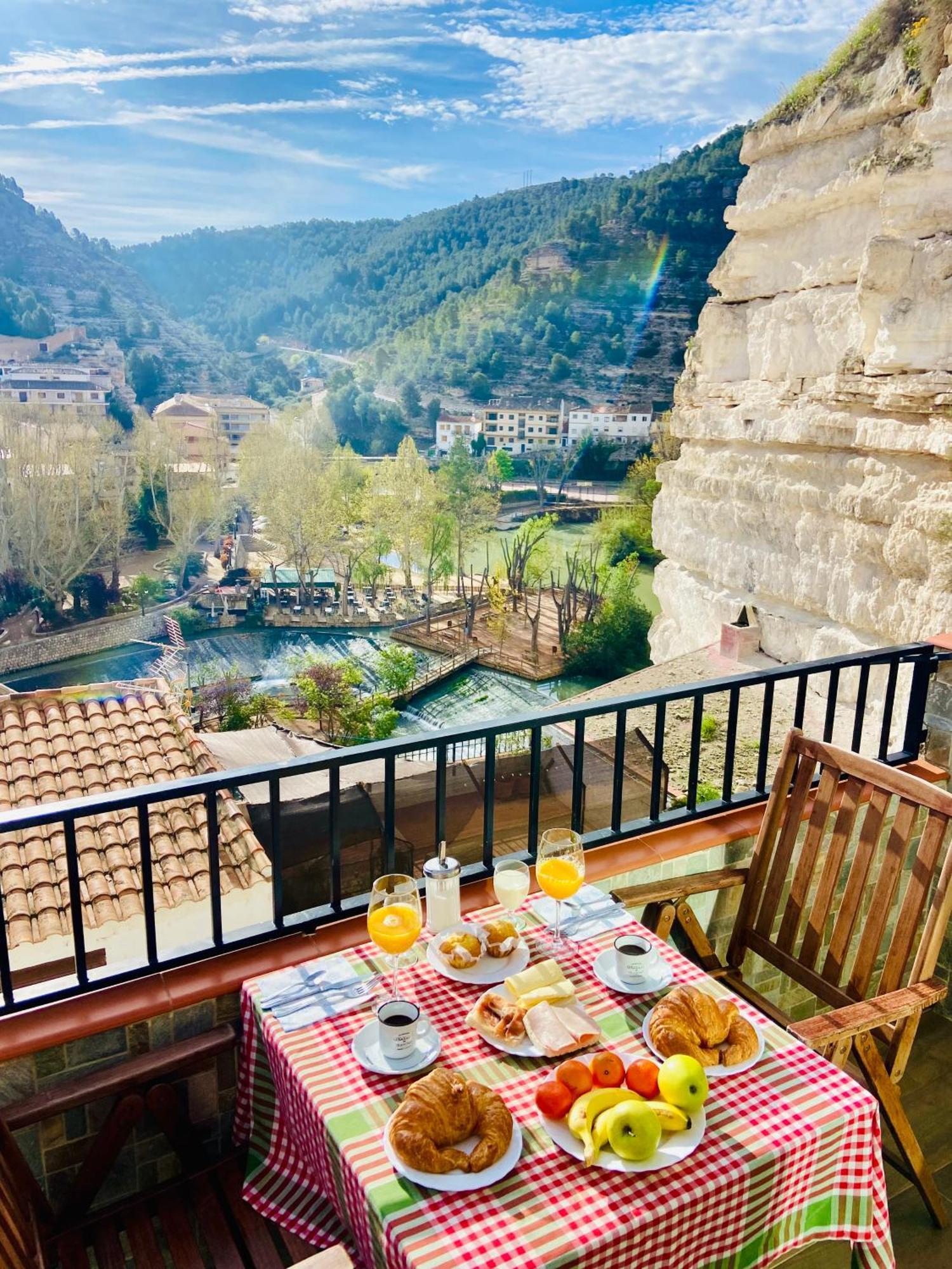 Casa Rural Los Amaneceres Alcala del Jucar Luaran gambar